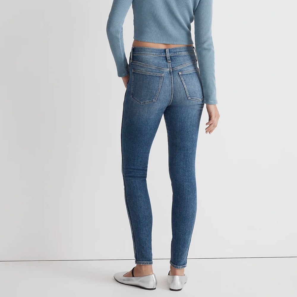 Madewell 10in High Rise Skinny Jeans - Picture 3 of 10